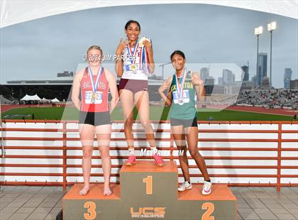 Thumbnail 1 in UIL 3A Track & Field Final (Awards) photogallery.