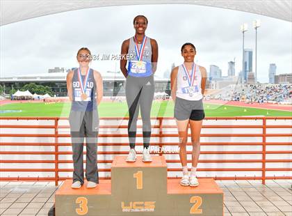 Thumbnail 3 in UIL 3A Track & Field Final (Awards) photogallery.