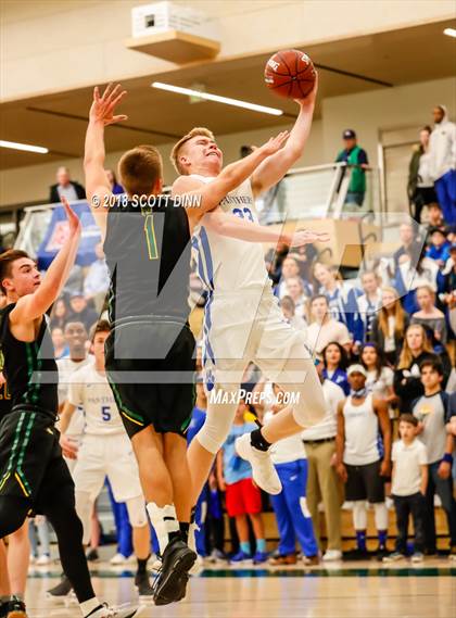 Thumbnail 3 in Pinewood vs Woodside Priory (CIF CCS D5 Finals) photogallery.