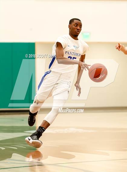 Thumbnail 3 in Pinewood vs Woodside Priory (CIF CCS D5 Finals) photogallery.