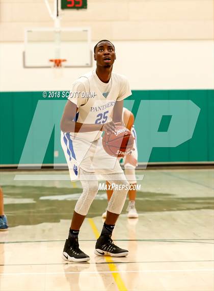 Thumbnail 2 in Pinewood vs Woodside Priory (CIF CCS D5 Finals) photogallery.