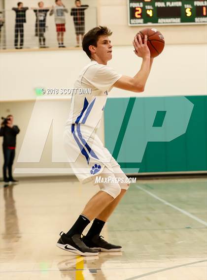 Thumbnail 2 in Pinewood vs Woodside Priory (CIF CCS D5 Finals) photogallery.
