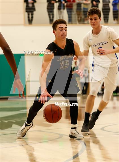 Thumbnail 1 in Pinewood vs Woodside Priory (CIF CCS D5 Finals) photogallery.