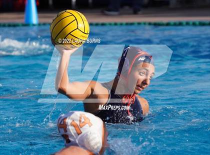 Thumbnail 1 in Los Gatos @ Lynbrook photogallery.
