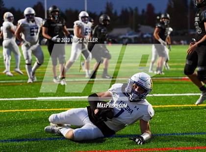 Thumbnail 3 in Tahoma @ Bonney Lake photogallery.
