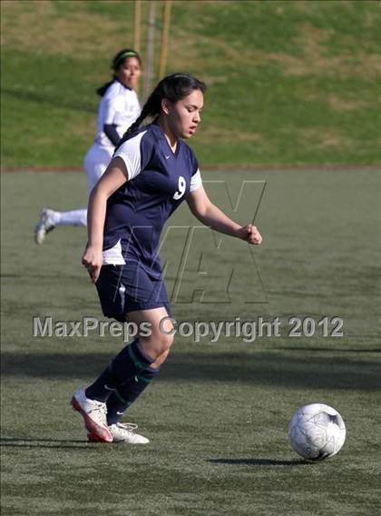 Thumbnail 2 in St. Genevieve vs Rolling Hills Prep (CIF SS Playoffs) photogallery.