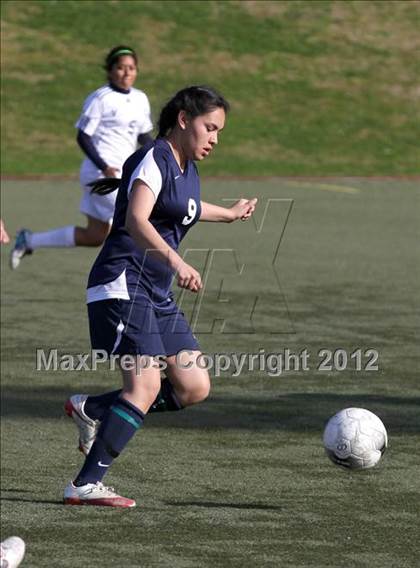 Thumbnail 3 in St. Genevieve vs Rolling Hills Prep (CIF SS Playoffs) photogallery.