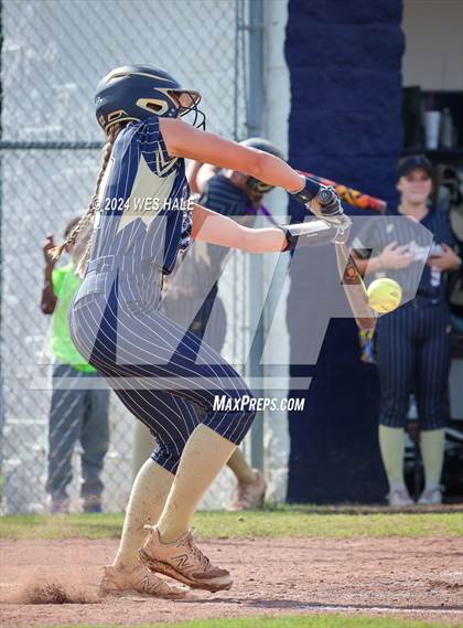 Thumbnail 1 in Dickson County @ Arlington (4A Sectional) photogallery.