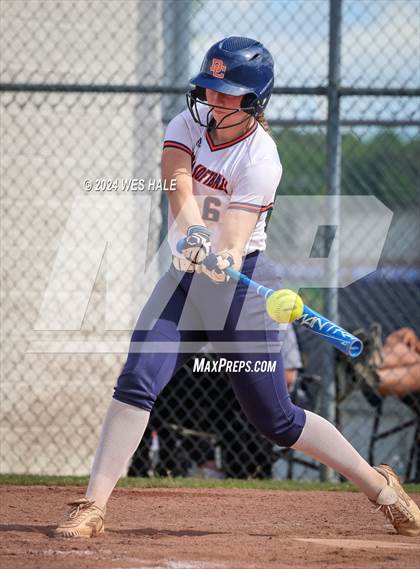 Thumbnail 1 in Dickson County @ Arlington (4A Sectional) photogallery.
