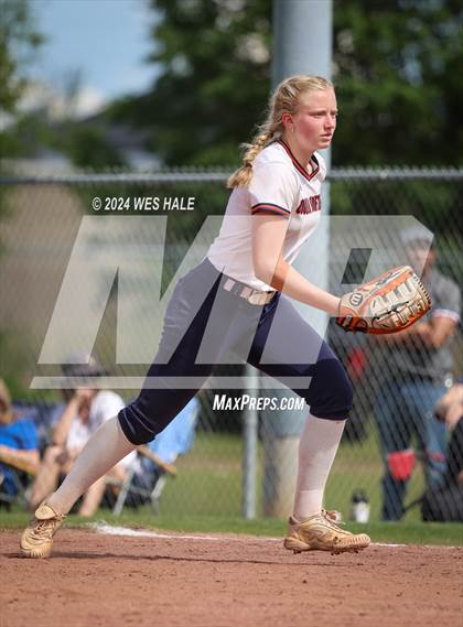 Thumbnail 1 in Dickson County @ Arlington (4A Sectional) photogallery.