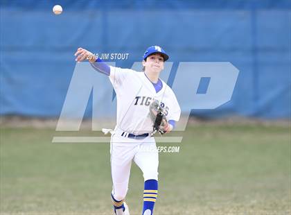 Thumbnail 2 in Croton-Harmon @ North Salem photogallery.