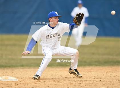 Thumbnail 2 in Croton-Harmon @ North Salem photogallery.