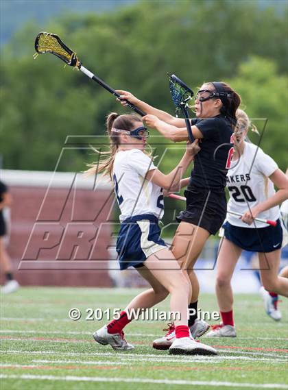 Thumbnail 2 in Mount Sinai vs. Skaneateles (NYSPHSAA Class C Semifinal) photogallery.