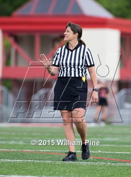 Thumbnail 2 in Mount Sinai vs. Skaneateles (NYSPHSAA Class C Semifinal) photogallery.