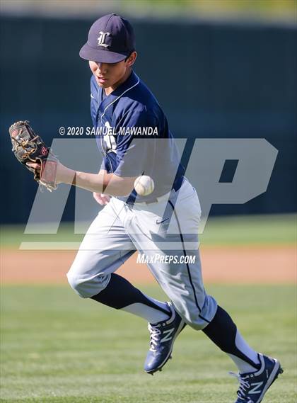 Thumbnail 3 in Loyola @  Harvard-Westlake photogallery.