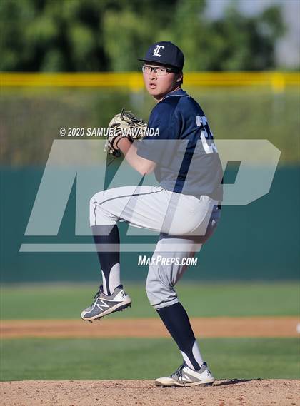 Thumbnail 2 in Loyola @  Harvard-Westlake photogallery.