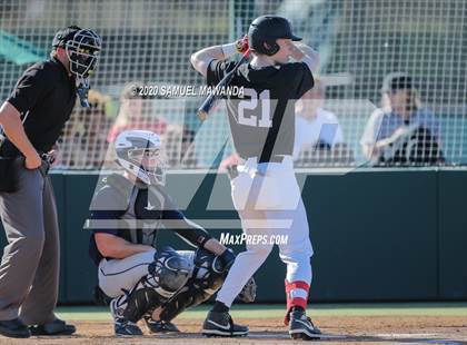 Thumbnail 3 in Loyola @  Harvard-Westlake photogallery.