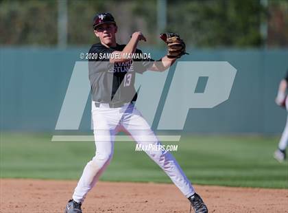Thumbnail 2 in Loyola @  Harvard-Westlake photogallery.