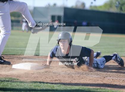 Thumbnail 1 in Loyola @  Harvard-Westlake photogallery.