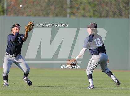 Thumbnail 3 in Loyola @  Harvard-Westlake photogallery.