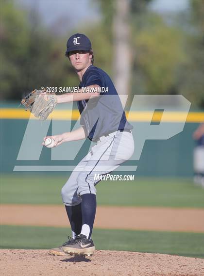 Thumbnail 1 in Loyola @  Harvard-Westlake photogallery.