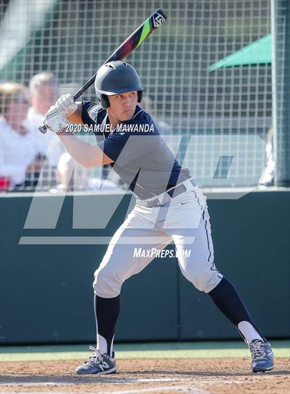 Thumbnail 2 in Loyola @  Harvard-Westlake photogallery.