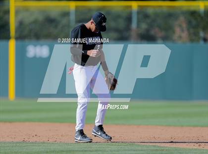 Thumbnail 3 in Loyola @  Harvard-Westlake photogallery.
