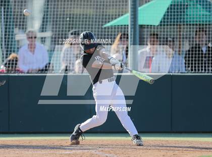 Thumbnail 3 in Loyola @  Harvard-Westlake photogallery.