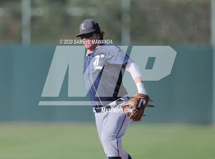 Thumbnail 2 in Loyola @  Harvard-Westlake photogallery.