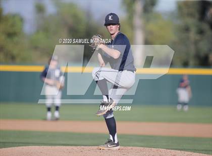 Thumbnail 3 in Loyola @  Harvard-Westlake photogallery.