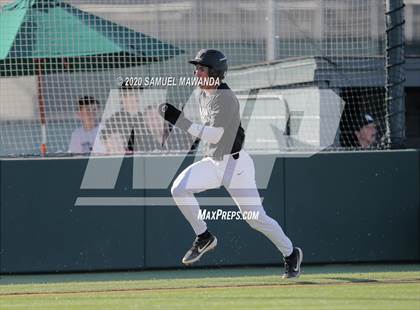 Thumbnail 3 in Loyola @  Harvard-Westlake photogallery.