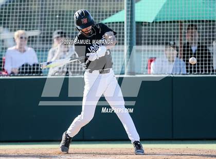 Thumbnail 1 in Loyola @  Harvard-Westlake photogallery.