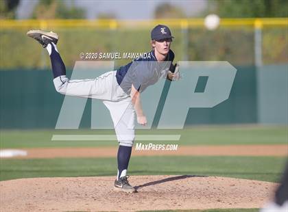 Thumbnail 3 in Loyola @  Harvard-Westlake photogallery.