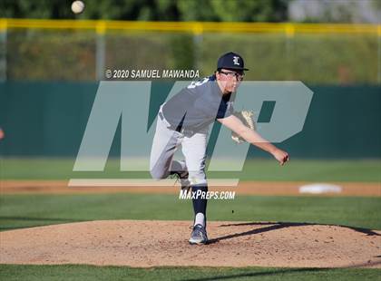 Thumbnail 2 in Loyola @  Harvard-Westlake photogallery.