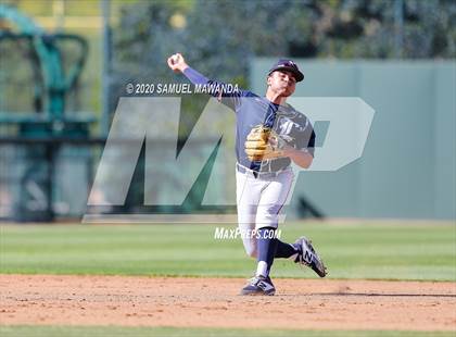 Thumbnail 1 in Loyola @  Harvard-Westlake photogallery.