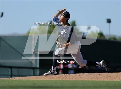 Thumbnail 3 in Loyola @  Harvard-Westlake photogallery.