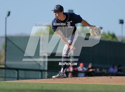 Thumbnail 1 in Loyola @  Harvard-Westlake photogallery.