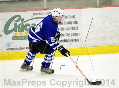 Thumbnail 2 in Suffield/Granby/Windsor Locks @ East Catholic photogallery.