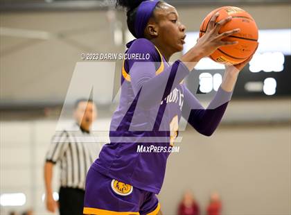 Thumbnail 2 in Montverde Academy vs. Bishop McNamara (Nike Tournament of Champions) photogallery.