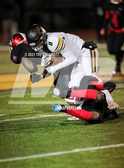 Thumbnail 3 in Honeoye Falls-Lima vs. Monroe photogallery.