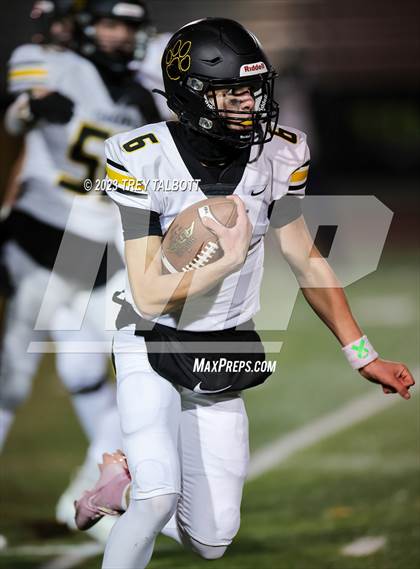 Thumbnail 2 in Honeoye Falls-Lima vs. Monroe photogallery.