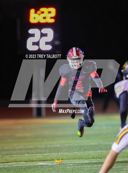 Thumbnail 3 in Honeoye Falls-Lima vs. Monroe photogallery.