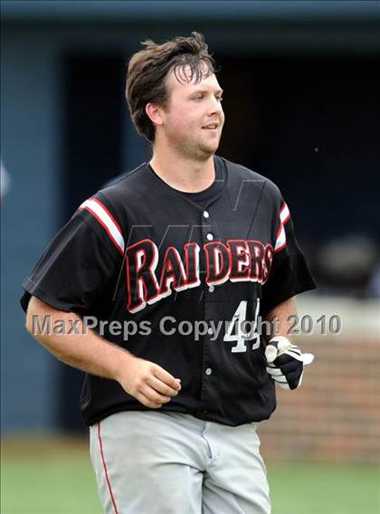 Thumbnail 1 in Sachse vs. Lee (Texas 5A Region II Playoffs) photogallery.