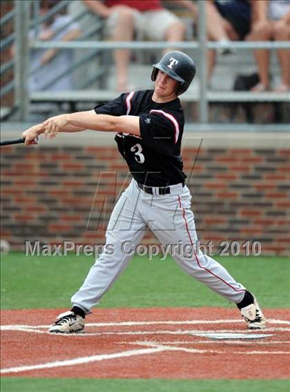 Thumbnail 1 in Sachse vs. Lee (Texas 5A Region II Playoffs) photogallery.
