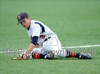 Thumbnail 3 in Sachse vs. Lee (Texas 5A Region II Playoffs) photogallery.