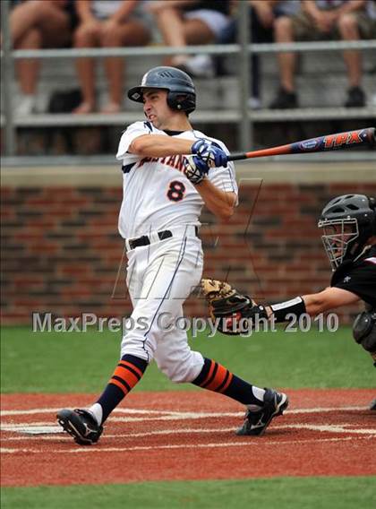 Thumbnail 2 in Sachse vs. Lee (Texas 5A Region II Playoffs) photogallery.