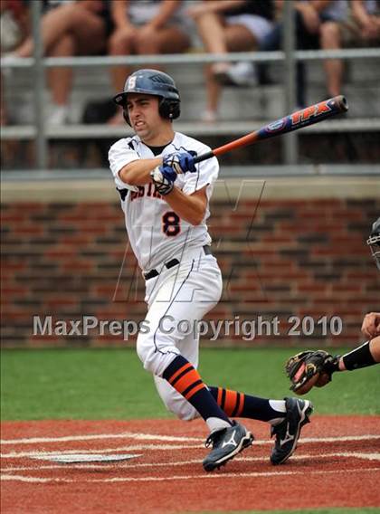 Thumbnail 1 in Sachse vs. Lee (Texas 5A Region II Playoffs) photogallery.