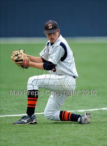 Thumbnail 1 in Sachse vs. Lee (Texas 5A Region II Playoffs) photogallery.