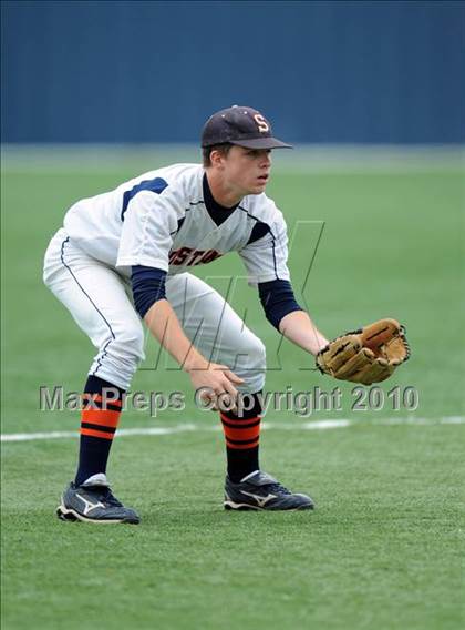Thumbnail 1 in Sachse vs. Lee (Texas 5A Region II Playoffs) photogallery.