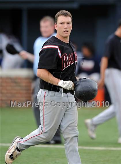 Thumbnail 1 in Sachse vs. Lee (Texas 5A Region II Playoffs) photogallery.